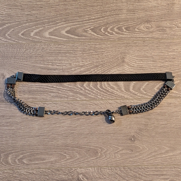 Accessories - Stylish Black and Silver Women's Chain Belt. Luisa Cerano.